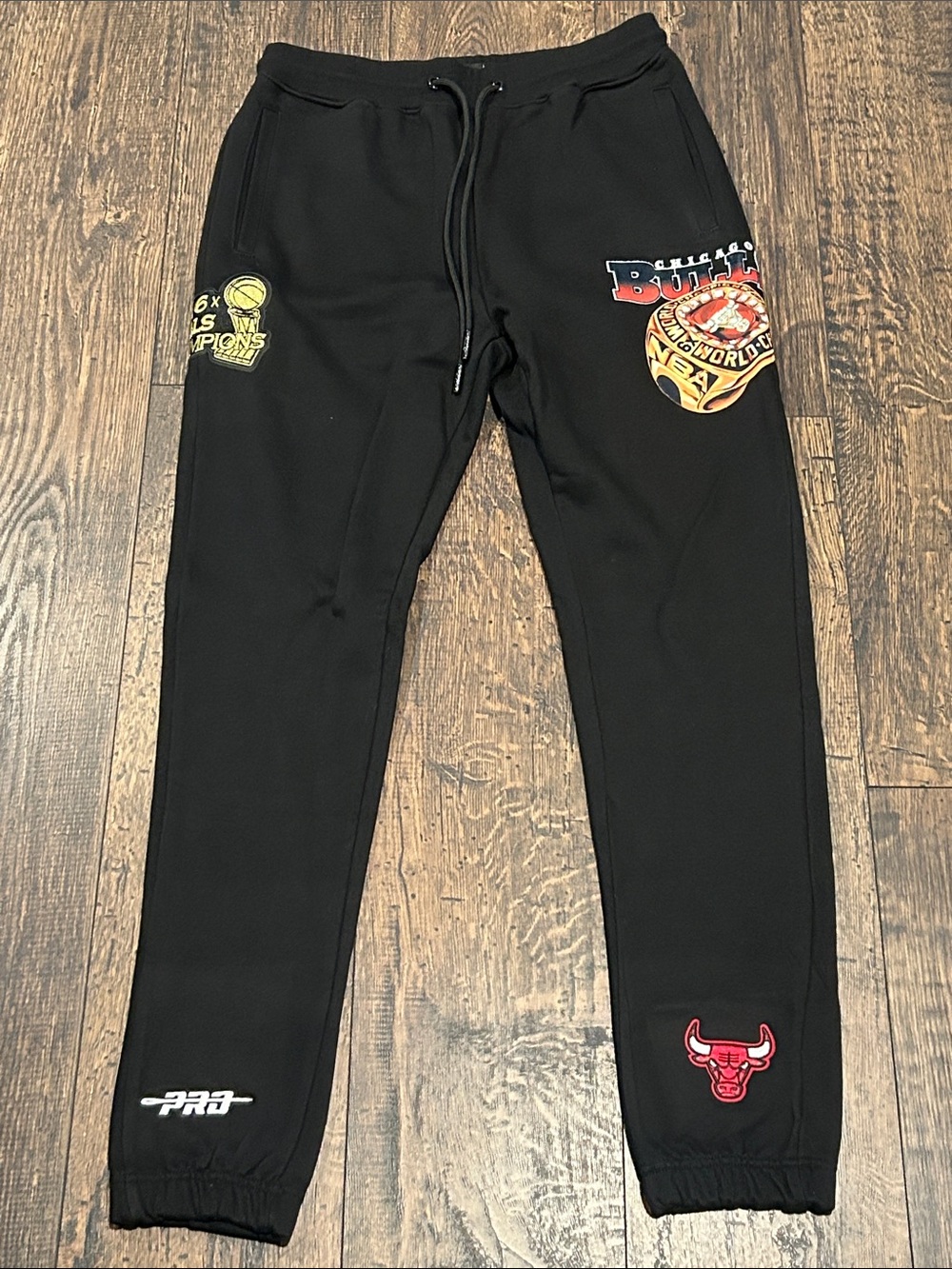 Pro Standard NBA Chicago Bulls Graphic Jogger Sweatpants